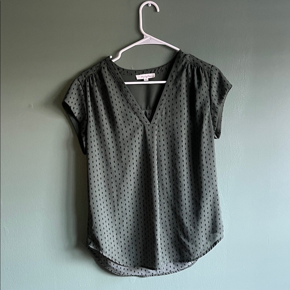 Elegant Dark Green Sage Green V-Neck Blouse - Picture 1 of 6